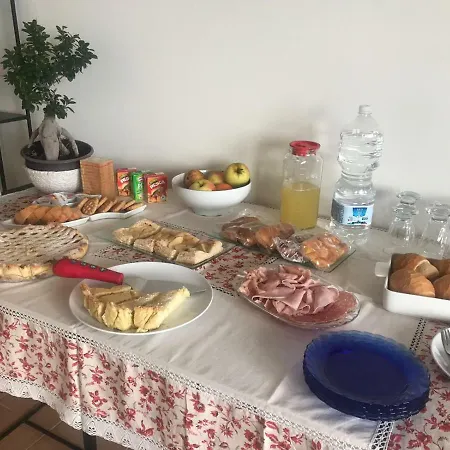 Dimora Di Mare לינה וארוחת בוקר 3*