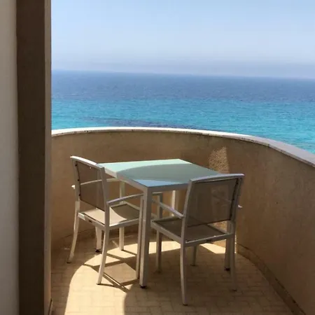 Dimora Di Mare Bed & Breakfast 3*